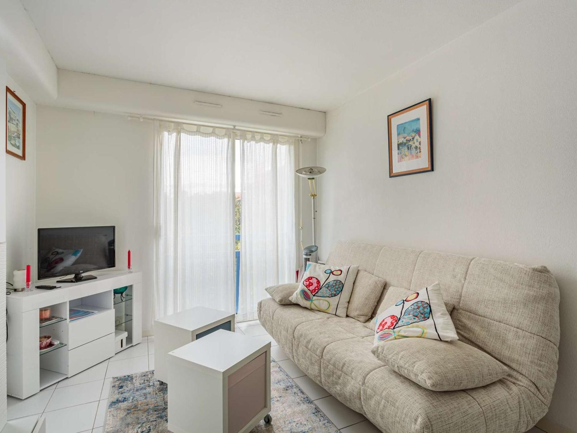 Appartement A 200 M De La Plage Avec Terrasse Et Parking, Au Coeur Des Commerces Et Restaurants - Fr-1-2-426 Hendaya Exterior foto
