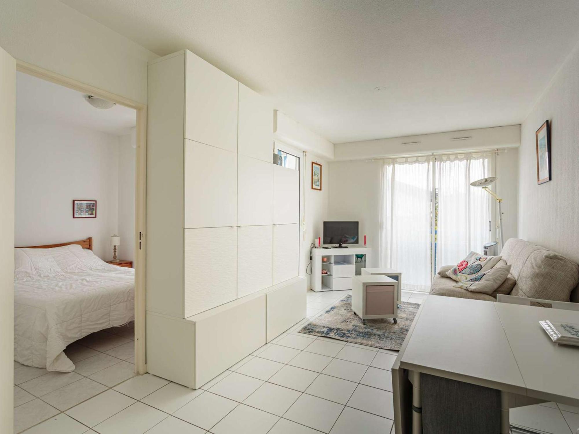Appartement A 200 M De La Plage Avec Terrasse Et Parking, Au Coeur Des Commerces Et Restaurants - Fr-1-2-426 Hendaya Exterior foto