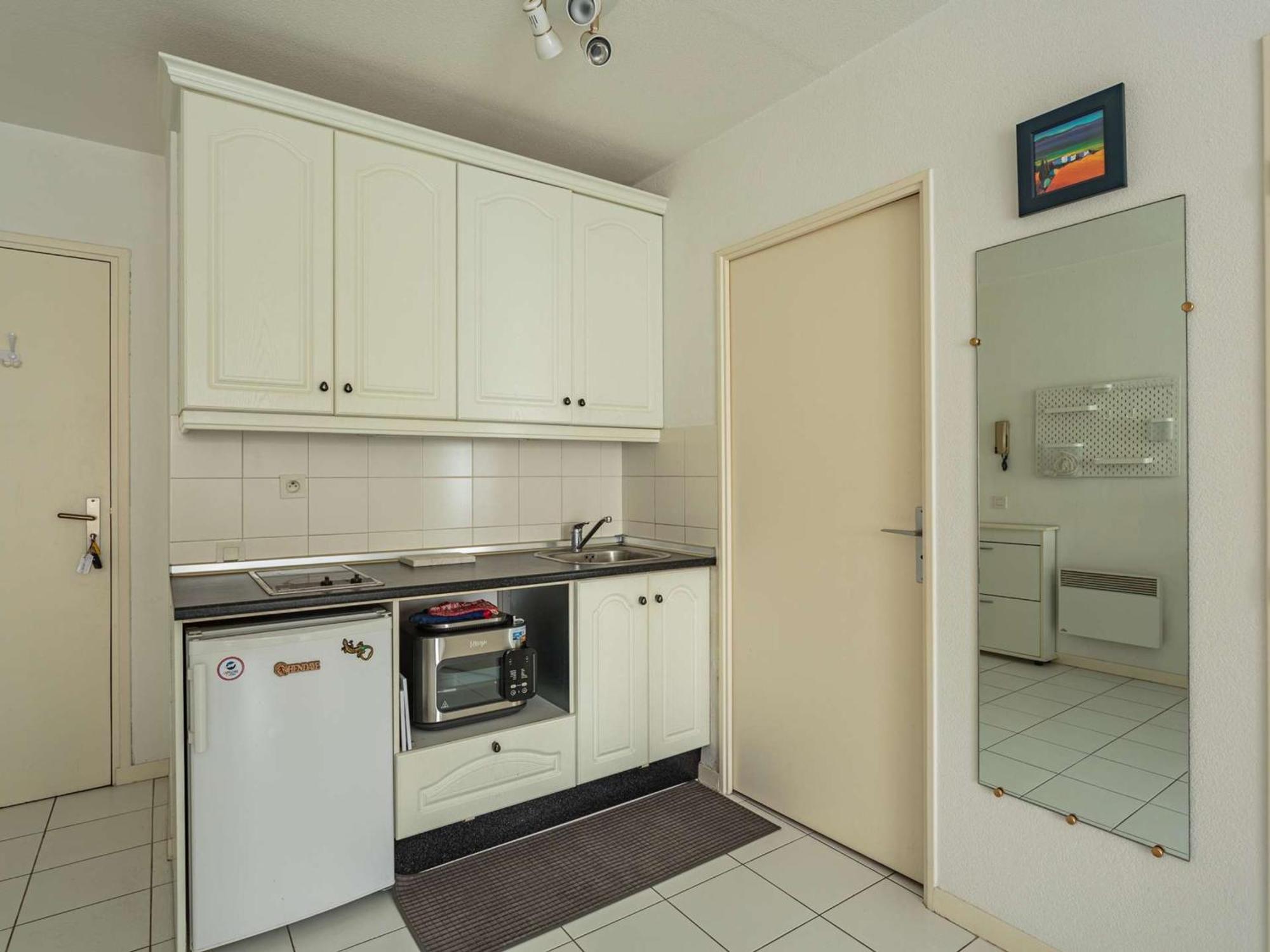 Appartement A 200 M De La Plage Avec Terrasse Et Parking, Au Coeur Des Commerces Et Restaurants - Fr-1-2-426 Hendaya Exterior foto